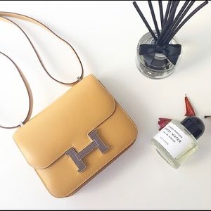 Meet your Posher, Lalala